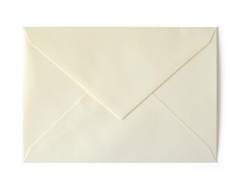 KOPERTA B6 KREMOWY K. 110G A'20 GALERIA PAPIERU